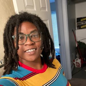 Meet your Posher, Kathryn